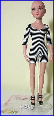 Tonner Ellowyne Wilde Essential Prudence 3 Wigged Out Doll, outfit, shipper