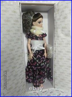 Tonner Ellowyne Wilde Imagination AMBER DISQUIETUDE 16 Doll-041105 Pre-owned