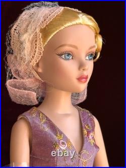 Tonner Ellowyne Wilde Puff Piece Fashion Doll New in Box Tonner Ellowyne Wilde Puff Piece Fashion Doll New in Box