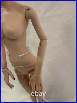 Tonner Evangeline Ghastly Seeing Through the Darkness Doll with Outfit Read