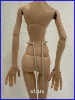 Tonner Evangeline Ghastly Seeing Through the Darkness Doll with Outfit Read