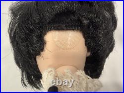 Tonner Evangeline Ghastly Seeing Through the Darkness Doll with Outfit Read