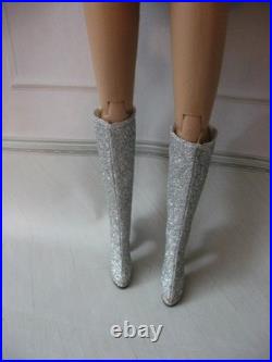 Tonner Fashion Doll Sydney A Go Go Age Of Innocenceconvention Ltd Only 125