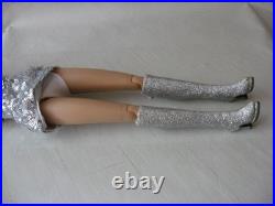Tonner Fashion Doll Sydney A Go Go Age Of Innocenceconvention Ltd Only 125