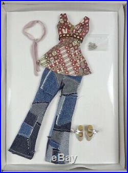 Tonner Friday Foster 16 Outfit FUNKY FRIDAY Never Remove from Box w Shippr