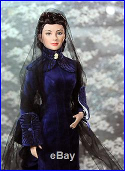 Tonner Gone with the Wind Scarlett O'hara doll dressed in In the Mist outfit