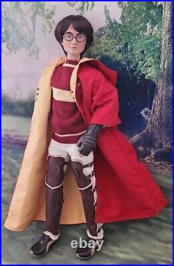 Tonner Harry Potter- GRYFFINDOR SEEKER 17 with box GOBLET OF FIRE