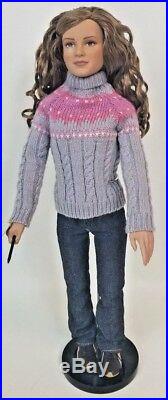 Tonner Harry Potter Hermione Doll Granger At Hogwarts T6HPDD02 with extra Outfits