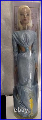 Tonner High Style Sydney Reverie Press TW9309 Tyler Wentworth 16 Doll Boxed