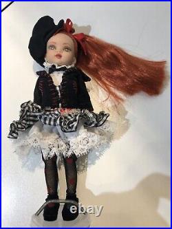 Tonner Kickit Jazzed Up 8 Doll Redhead Darling Outfit