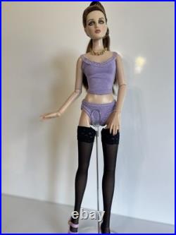 Tonner LE 150 Antoinette Picturesque in Sassy RTW Outfit 16 Fashion Doll