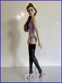 Tonner LE 150 Antoinette Picturesque in Sassy RTW Outfit 16 Fashion Doll