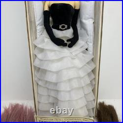 Tonner Lady G Doll In Tyler Wentworth Dress with Extra Wigs Convention Resin READ