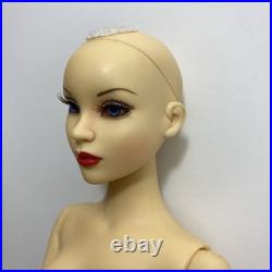 Tonner Lady G Doll In Tyler Wentworth Dress with Extra Wigs Convention Resin READ