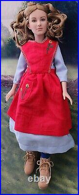Tonner Lyra at Oxford from GOLDEN COMPASS 12 Marley body With Original box