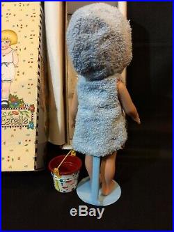 Tonner Mary Engelbreit Ann Estelle Doll Beachcomber Outfit 10 with Pail & Stand