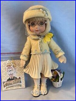 Tonner Mary Engelbreits Ann Estelle May Day Suit Doll