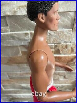 Tonner Matt 17 vinyl AA DOLL RUSSELL WILLIAMS in Ashton Drake BOXING OUTFIT