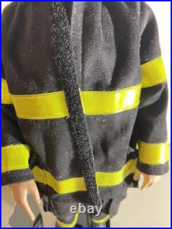 Tonner Matt O'neill In Hero Fireman Outfit
