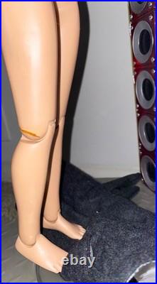 Tonner Matt University Cool Sean O'Neill rebodied on Harry Potter at Hogwarts
