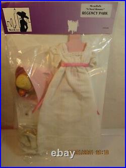 Tonner Metro Dolls A Novel Romance Regency Park outfit for 16 inch dolls