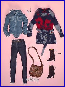 Tonner Montana Sydney Chase 16 Tyler Wentworth Doll OUTFIT