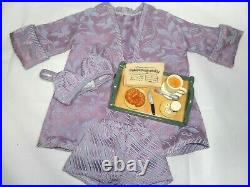 Tonner Morning News T7-TWOF-07 OUTFIT LE-500 Three-piece Loungewear Resin TRAY