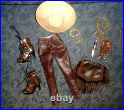 Tonner New Ellowyne, Antoinette, Etc. Outfit! Faux Leather Set, Boots, Knife&sheath