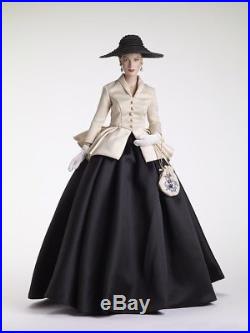 Tonner Outlander CLAIRE'S NEW LOOK OUTFIT ONLY NO Doll