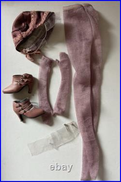 Tonner Renee Devereaux La Vie En Rose 16 outfit complete LE250