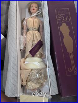 Tonner STUNNING 2007 Shimmering Diva Ashleigh 16 Tyler Fashion Doll NEW