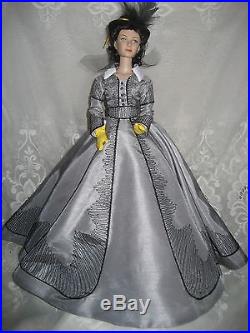 Tonner Scarlett Gone With The Wind'Shanty Town' Outfit for 16 doll, New