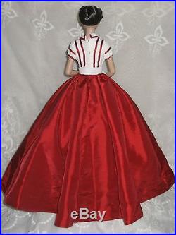 Tonner Scarlett'Kissing Ashley Goodbye' Red Wht Outfit Only Gone With The Wind
