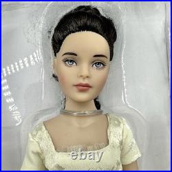 Tonner Signed Tiny Kitty A Capital Affair 2013 UFDC Convention Doll MIB /cb Tonner Signed Tiny Kitty A Capital Affair 2013 UFDC Convention Doll MIB /cb