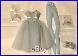 Tonner Snowflake Ballet Outfit, LE 300, Mint Condition, No Doll