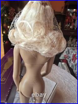 Tonner TW Fashion Doll Sydney Chase, Ice Blue Sydney, MIB Nude