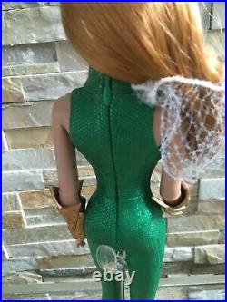 Tonner TYLER 16 vinyl DOLL in the Queen of Atlantis Mera Outfit + Accessories