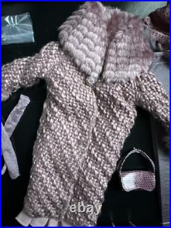 Tonner TYLER 2008 DEVEREAUX SISTERS LA VIE EN ROSE 16 DOLL OUTFIT NRFB NEW LE