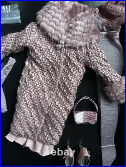 Tonner TYLER 2008 DEVEREAUX SISTERS LA VIE EN ROSE 16 DOLL OUTFIT NRFB NEW LE