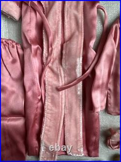 Tonner TYLER WENTWORTH 2000 COLLECTION WAKE UP CALL 16 DOLL COMPLETE OUTFIT LE