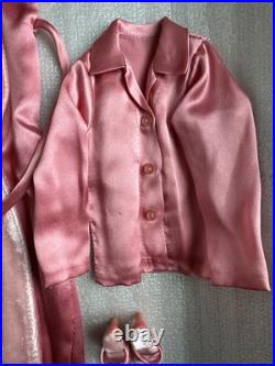 Tonner TYLER WENTWORTH 2000 COLLECTION WAKE UP CALL 16 DOLL COMPLETE OUTFIT LE