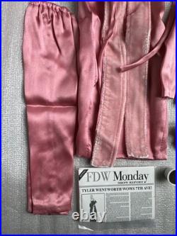 Tonner TYLER WENTWORTH 2000 COLLECTION WAKE UP CALL 16 DOLL COMPLETE OUTFIT LE