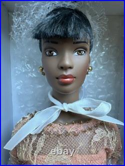 Tonner TYLER WENTWORTH 2000 COVER GIRL ESME 16 DRESSED FASHION DOLL NEW NIB LE Tonner TYLER WENTWORTH 2000 COVER GIRL ESME 16 DRESSED FASHION DOLL NEW NIB LE