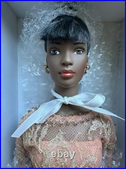 Tonner TYLER WENTWORTH 2000 COVER GIRL ESME 16 DRESSED FASHION DOLL NEW NIB LE Tonner TYLER WENTWORTH 2000 COVER GIRL ESME 16 DRESSED FASHION DOLL NEW NIB LE