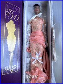 Tonner TYLER WENTWORTH 2000 COVER GIRL ESME 16 DRESSED FASHION DOLL NEW NIB LE Tonner TYLER WENTWORTH 2000 COVER GIRL ESME 16 DRESSED FASHION DOLL NEW NIB LE