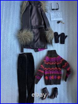 Tonner TYLER WENTWORTH 2001 COLLECTION CHILL CHASERS 16 DOLL COMPLETE OUTFIT