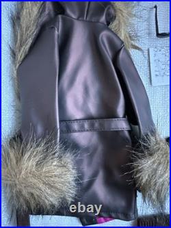 Tonner TYLER WENTWORTH 2001 COLLECTION CHILL CHASERS 16 DOLL COMPLETE OUTFIT