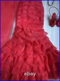 Tonner TYLER WENTWORTH 2002 HOLIDAY GALA SYDNEY CHASE 16 FASHION DOLL OUTFIT LE