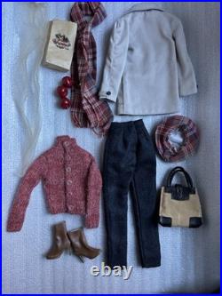 Tonner TYLER WENTWORTH 2002 NEW ENGLAND EXCURSION 16 DOLL COMPLETE OUTFIT LE
