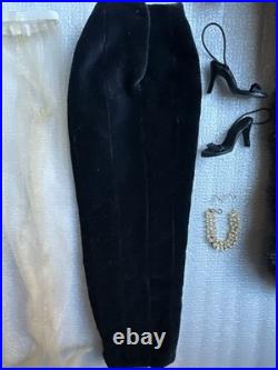 Tonner TYLER WENTWORTH 2002 PATRON OF THE ARTS 16 FASHION DOLL COMPLETE OUTFIT